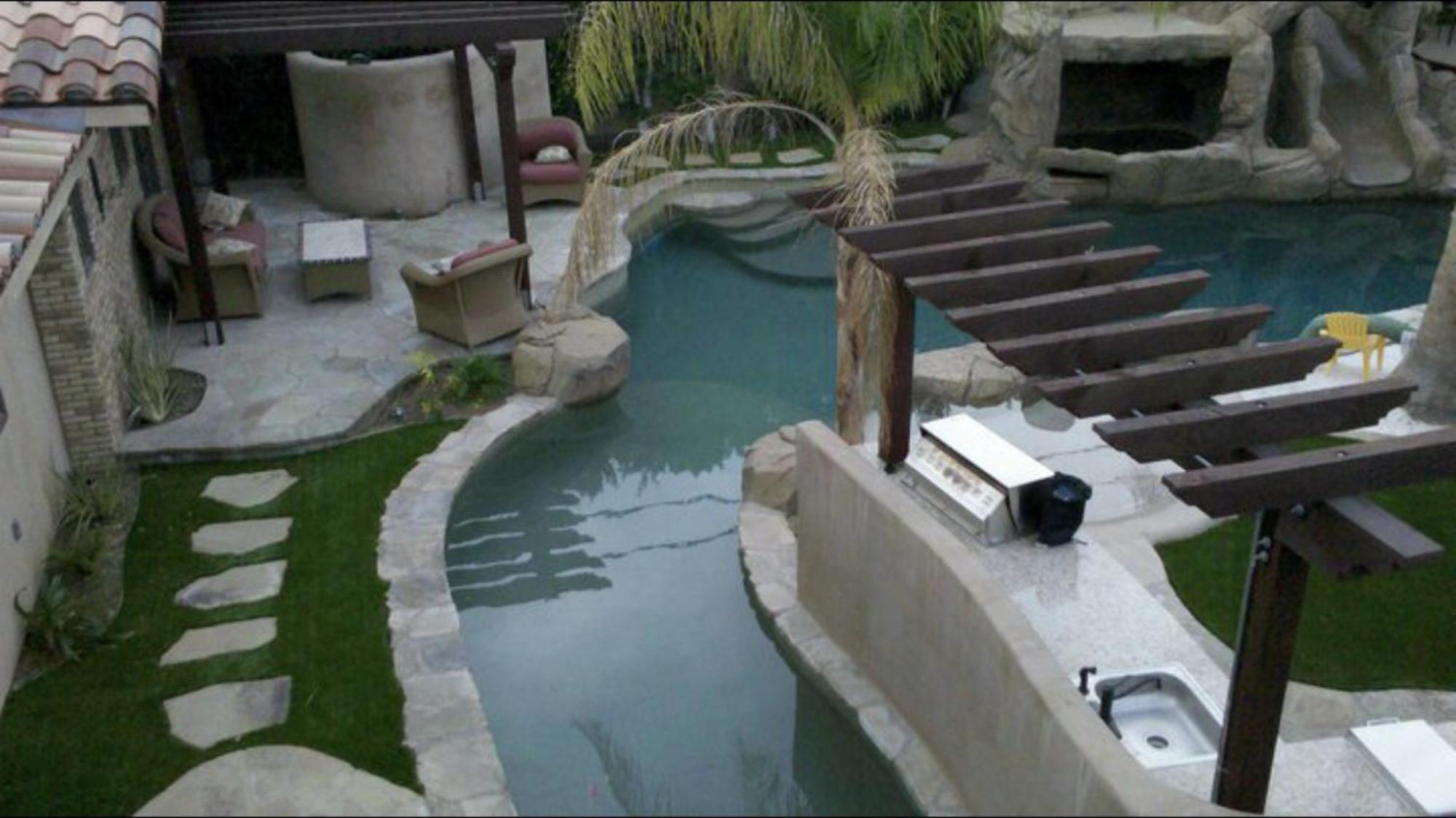Warm Sands Villa-Moving River/Island Palm Springs Exterior photo